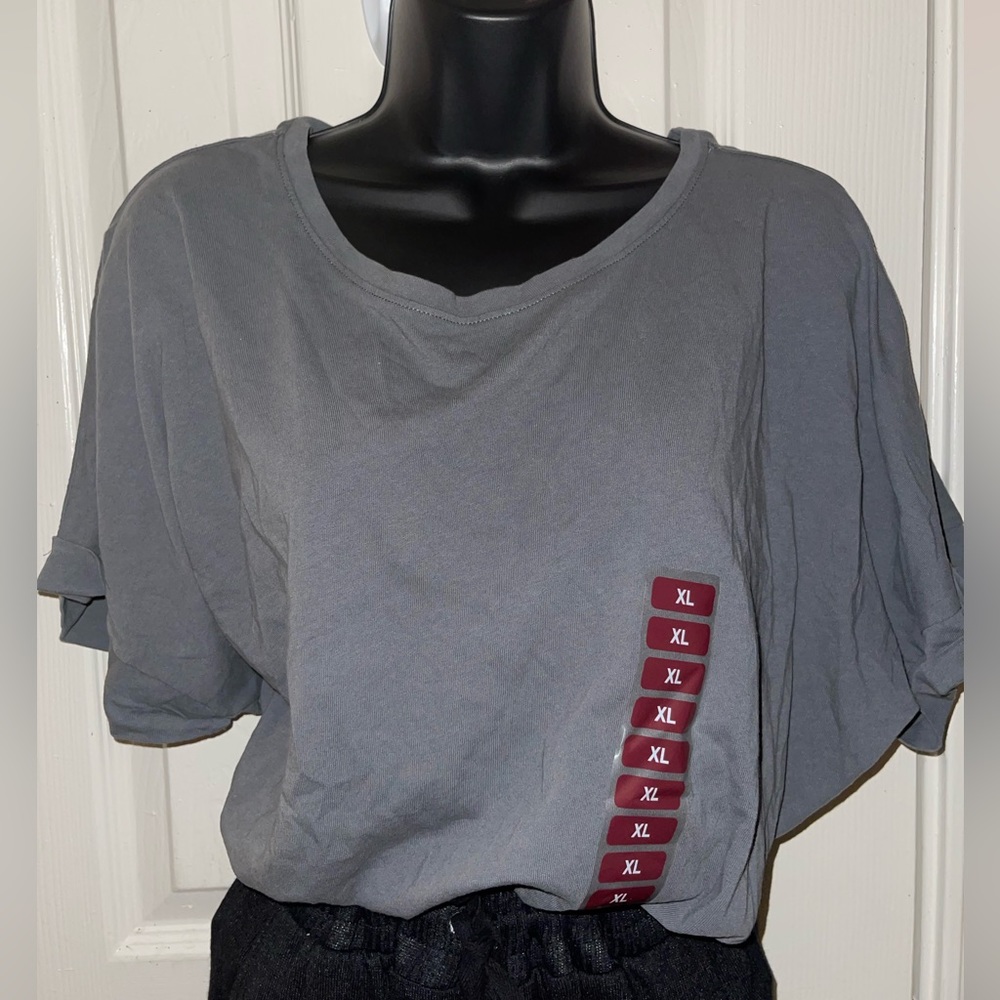 Gap shirt